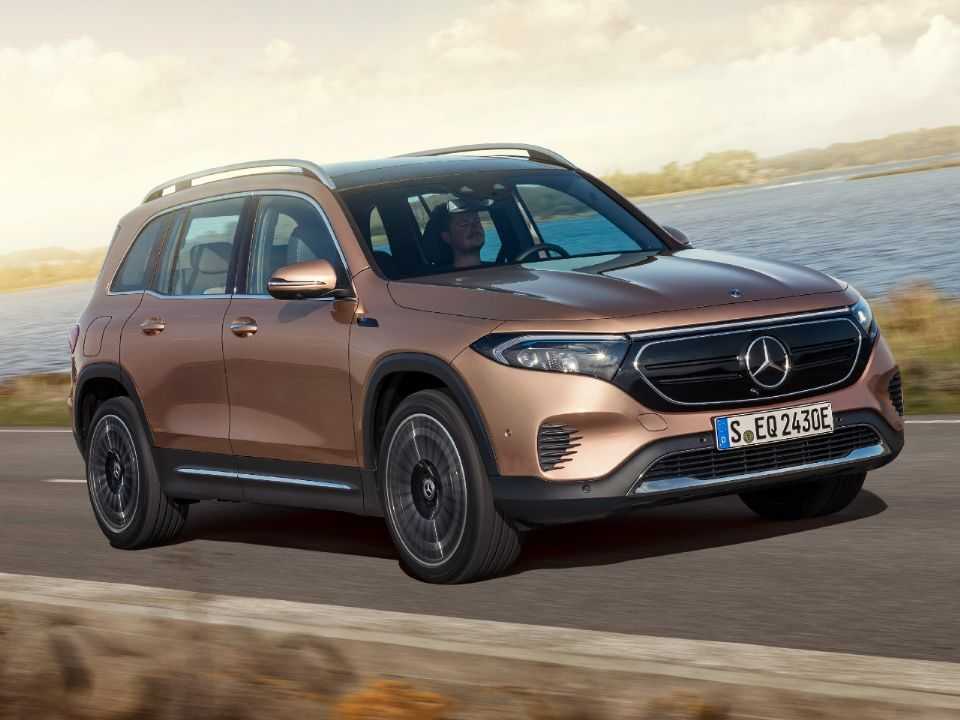 Mercedes-Benz�EQB 2022 - �ngulo frontal