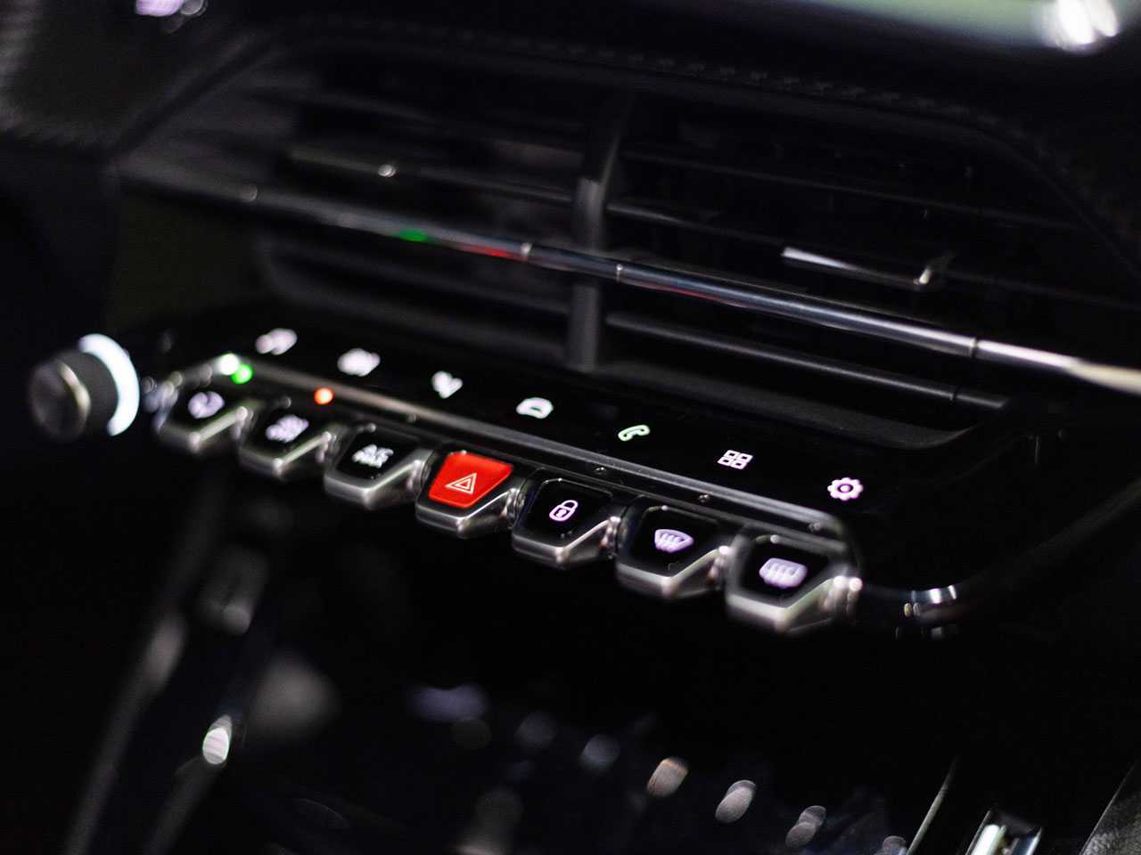 Peugeot208 2022 - console central