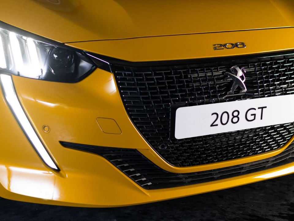 Peugeot�208 2022 - grade frontal