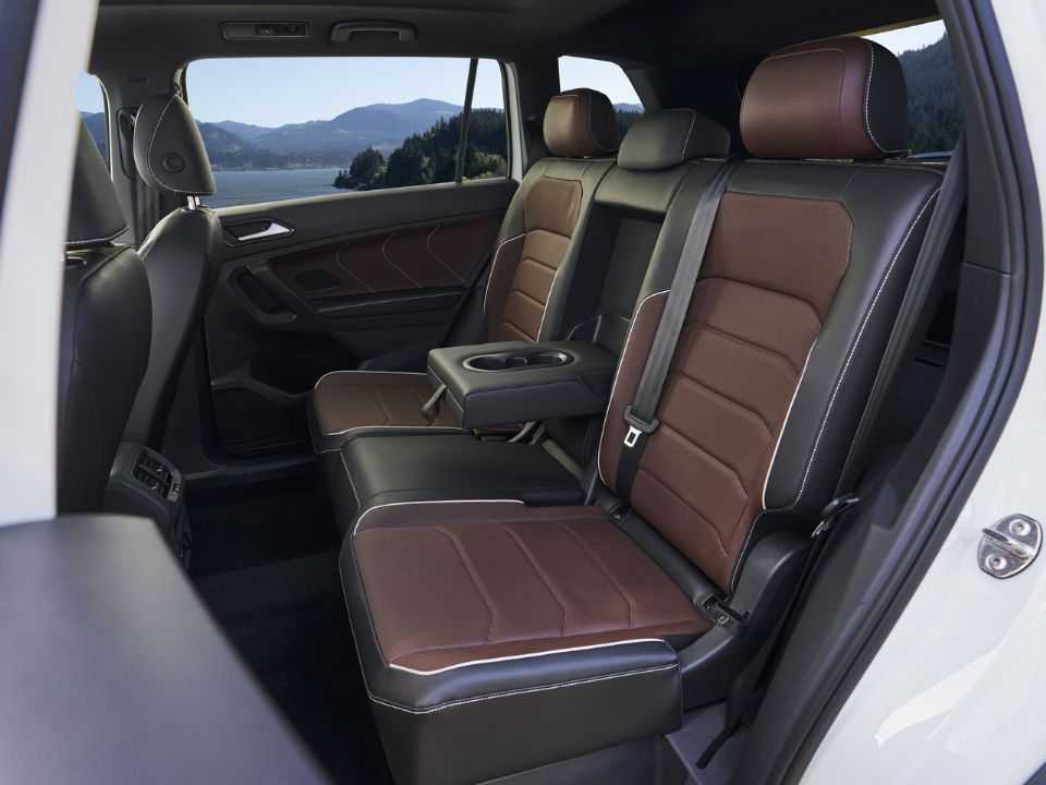 Volkswagen�Tiguan Allspace 2022 - bancos traseiros