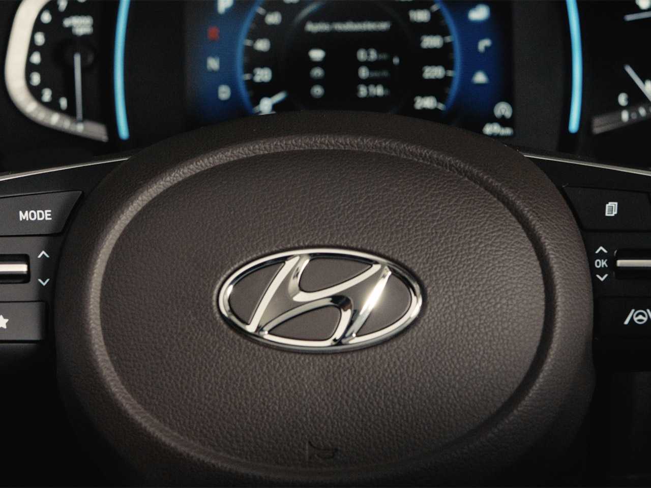 Hyundai�Creta - Foto 70 de 291 - 1600 x 1200 pixels2022 - volante