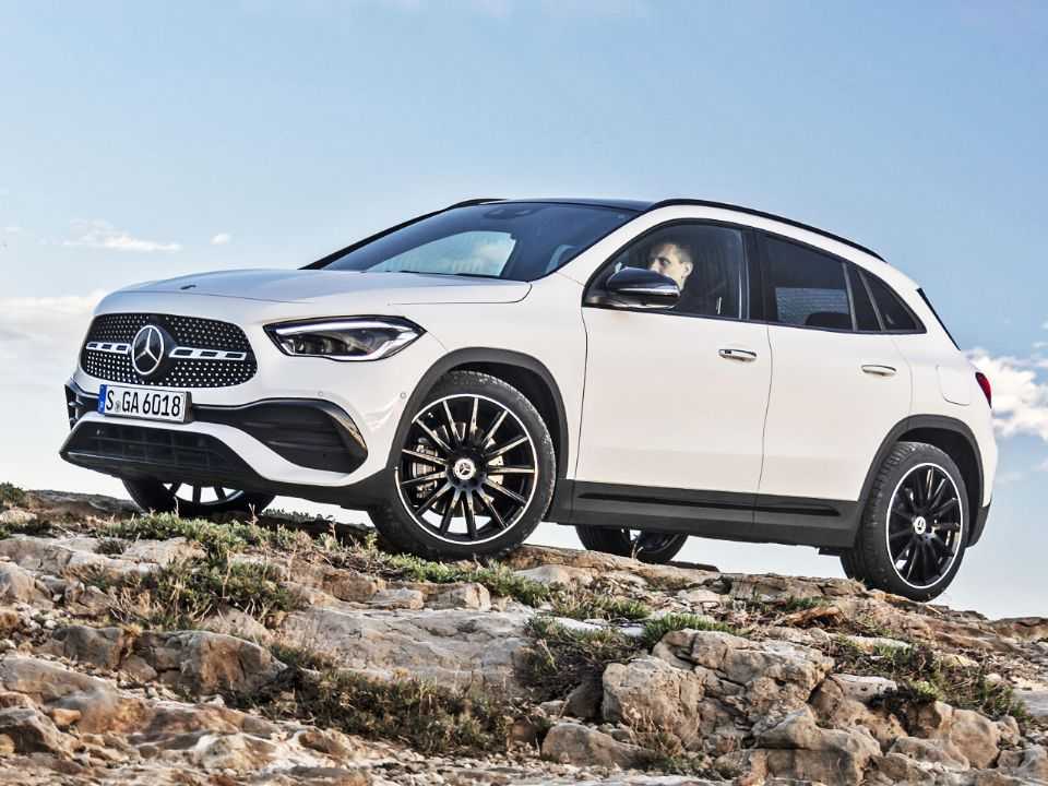 Mercedes-Benz�GLA 2021 - �ngulo frontal
