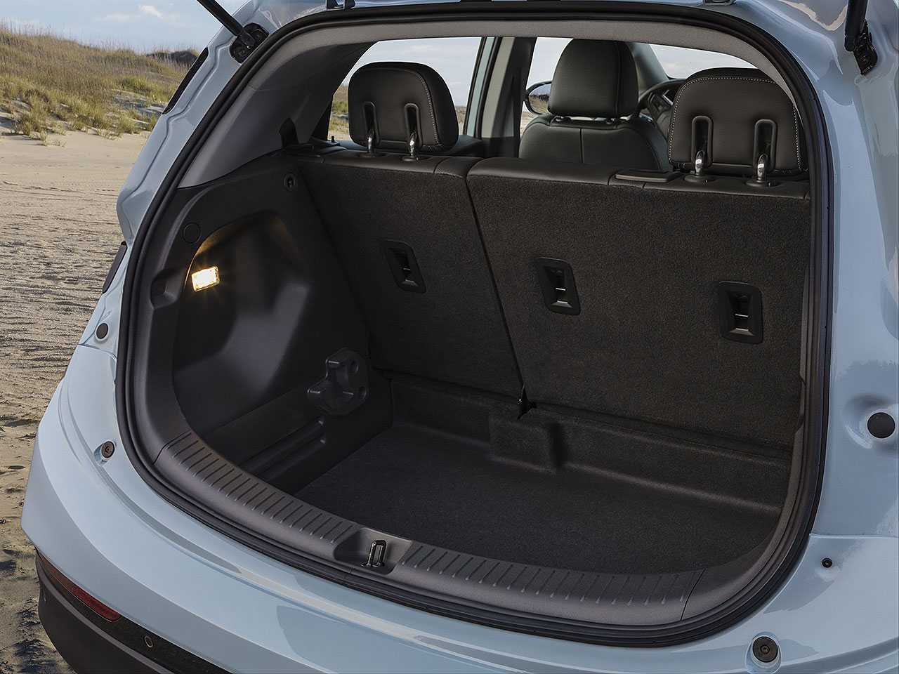 ChevroletBolt EV 2022 - porta-malas
