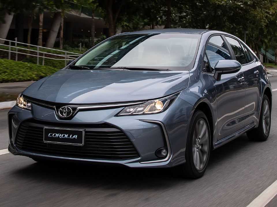 Em sua 12ª geração, Toyota Corolla nacional tornou-se o primeiro híbrido flex do mundo