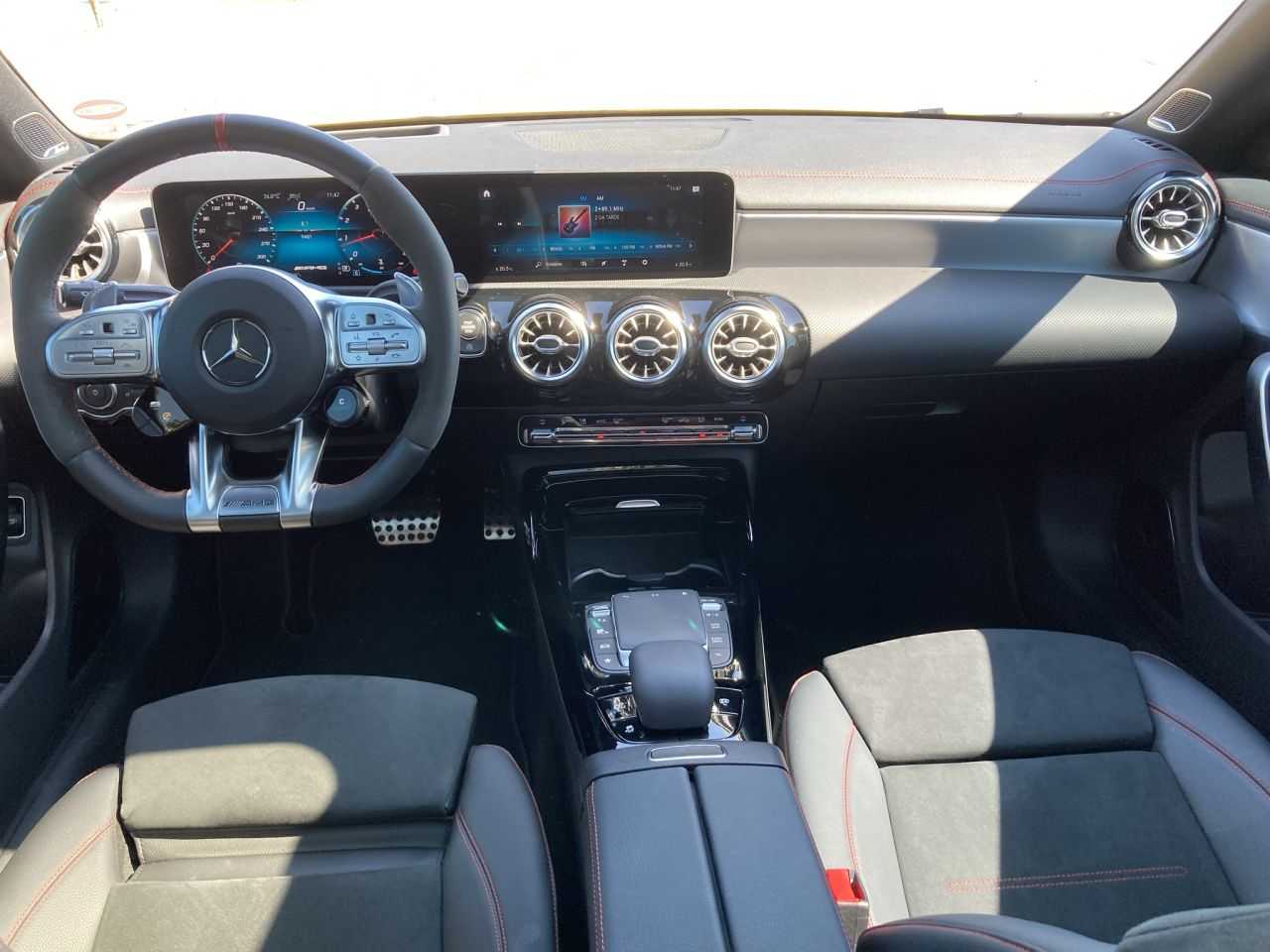 Mercedes-Benz�CLA 2021 - console central