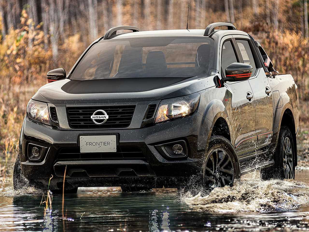 NissanFrontier 2022 - ngulo frontal