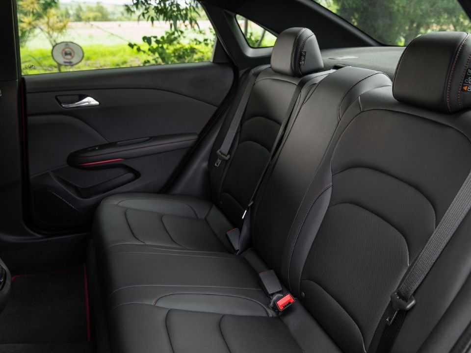 Chevrolet�Cavalier 2022 - bancos traseiros