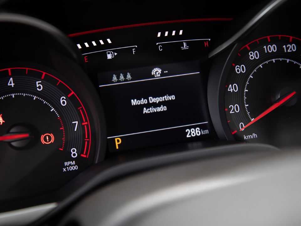 Chevrolet�Cavalier 2022 - painel de instrumentos