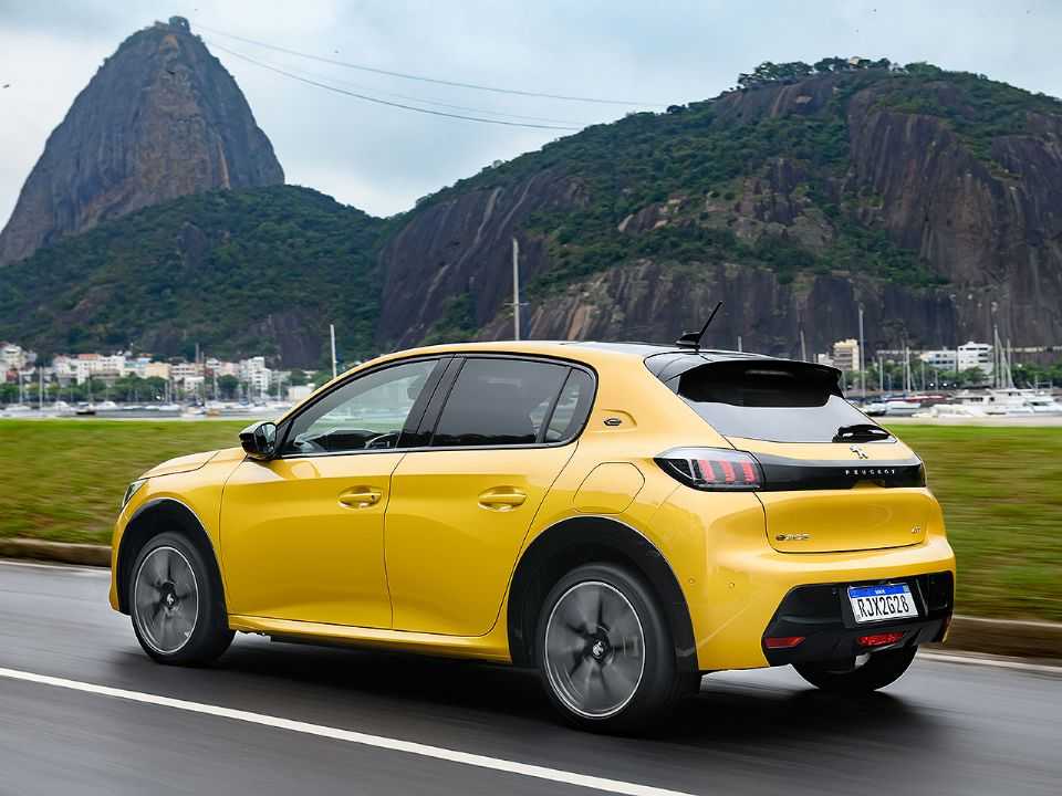Peugeot�208 2022 - �ngulo traseiro