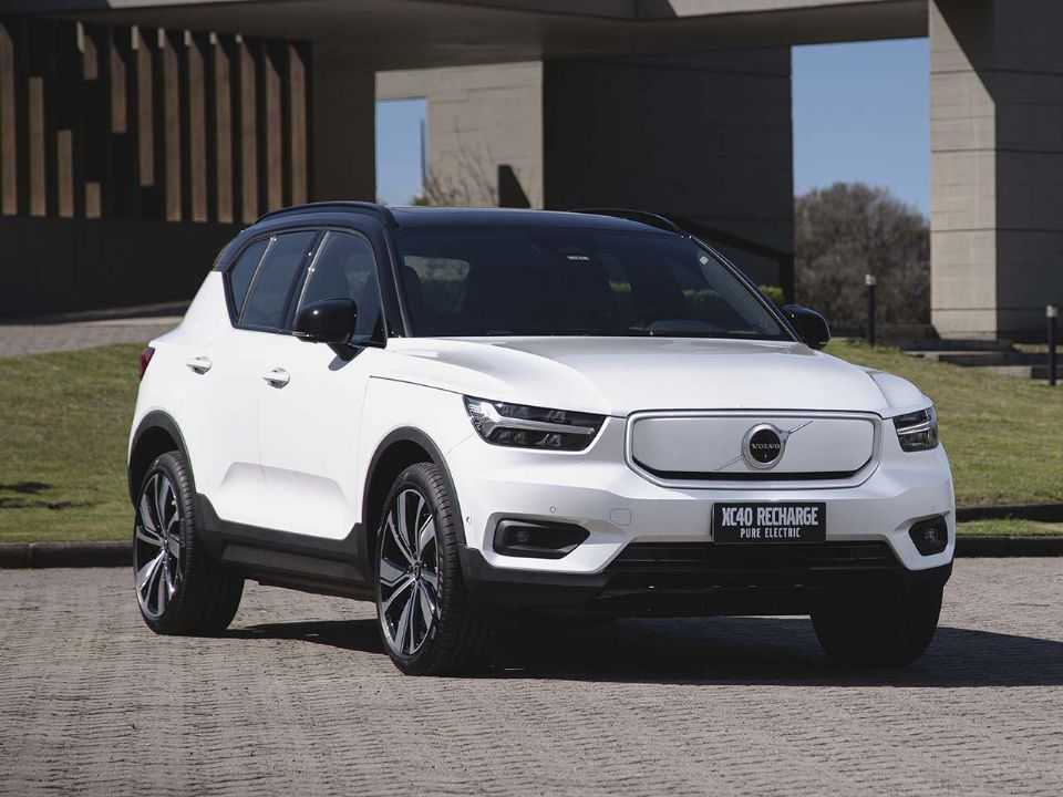 Volvo�XC40 2022 - �ngulo frontal