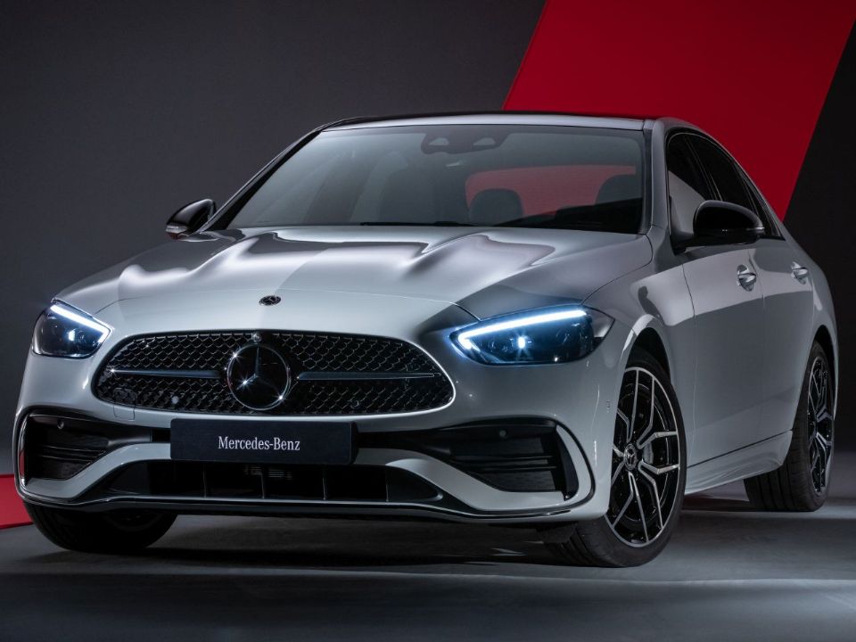 Mercedes-Benz�Classe C 2022 - �ngulo frontal