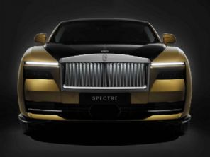 Rolls-Royce Spectre, primeiro el�trico da marca, esbanja torque e custar� mais de R$ 2 milh�es