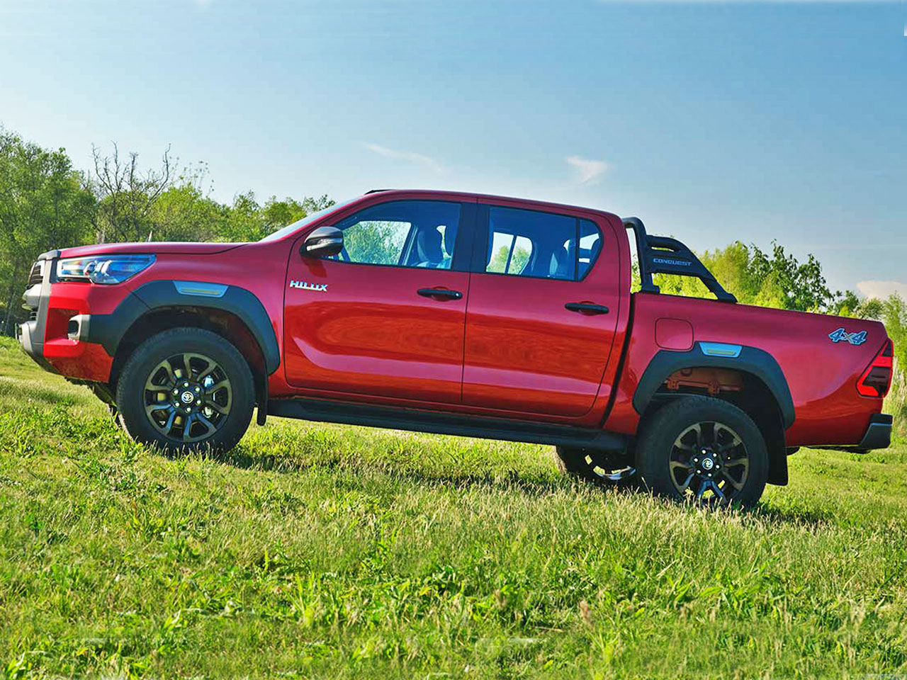 ToyotaHilux 2023 - lateral