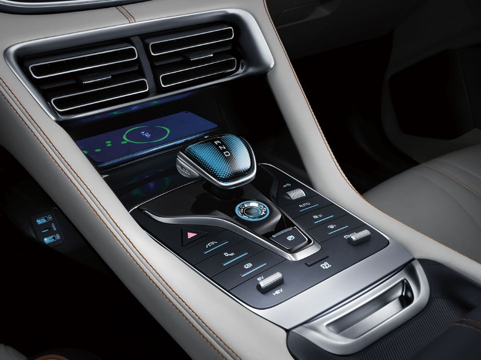 BYD�Song Plus DM-i 2023 - c�mbio
