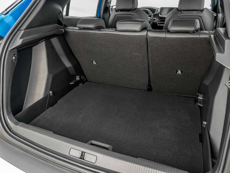 Peugeot�e-2008 2023 - porta-malas