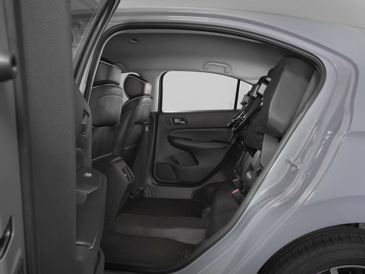 Honda�City hatchback 2023 - bancos traseiros