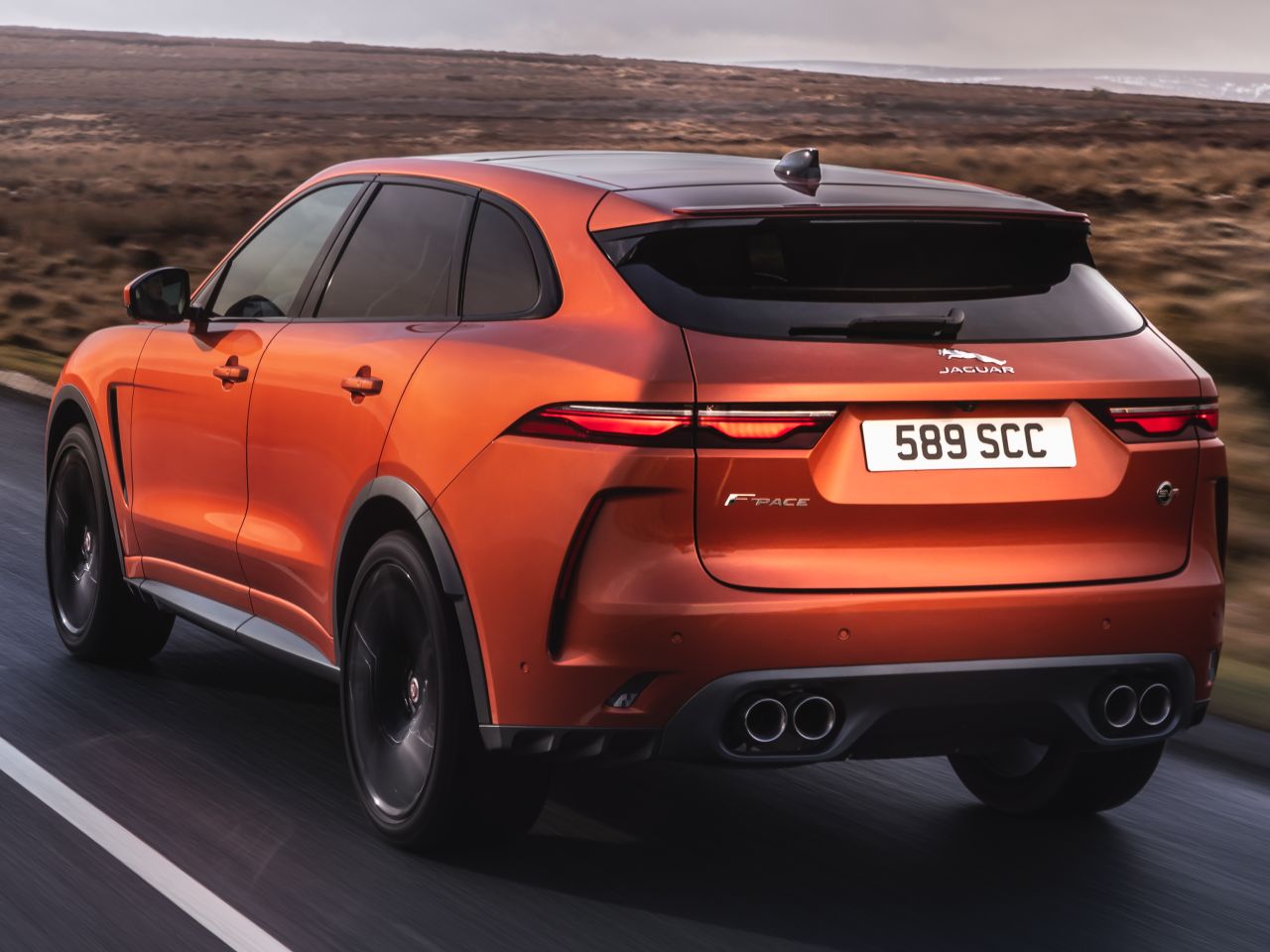 Jaguar�F-Pace 2022 - �ngulo traseiro