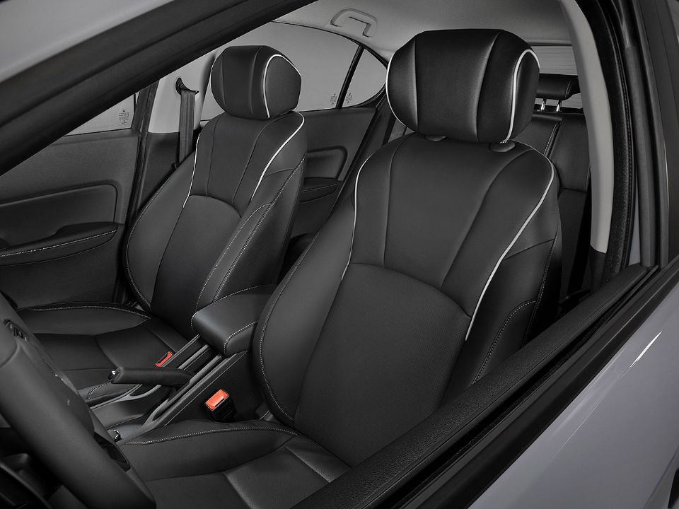 Honda�City hatchback 2022 - bancos dianteiros