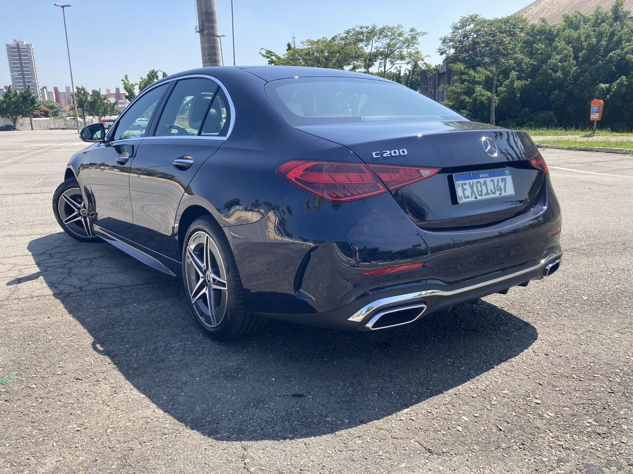 Mercedes-Benz�Classe C 2022 - �ngulo traseiro