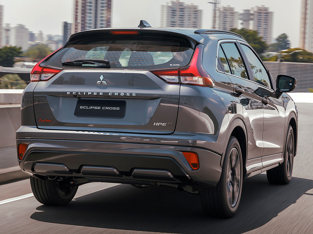 Mitsubishi�Eclipse Cross 2023 - �ngulo traseiro