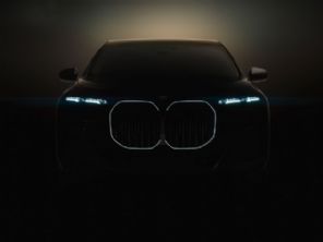 Sed referncia da BMW: novo Srie 7 ter at ''cinema mvel''