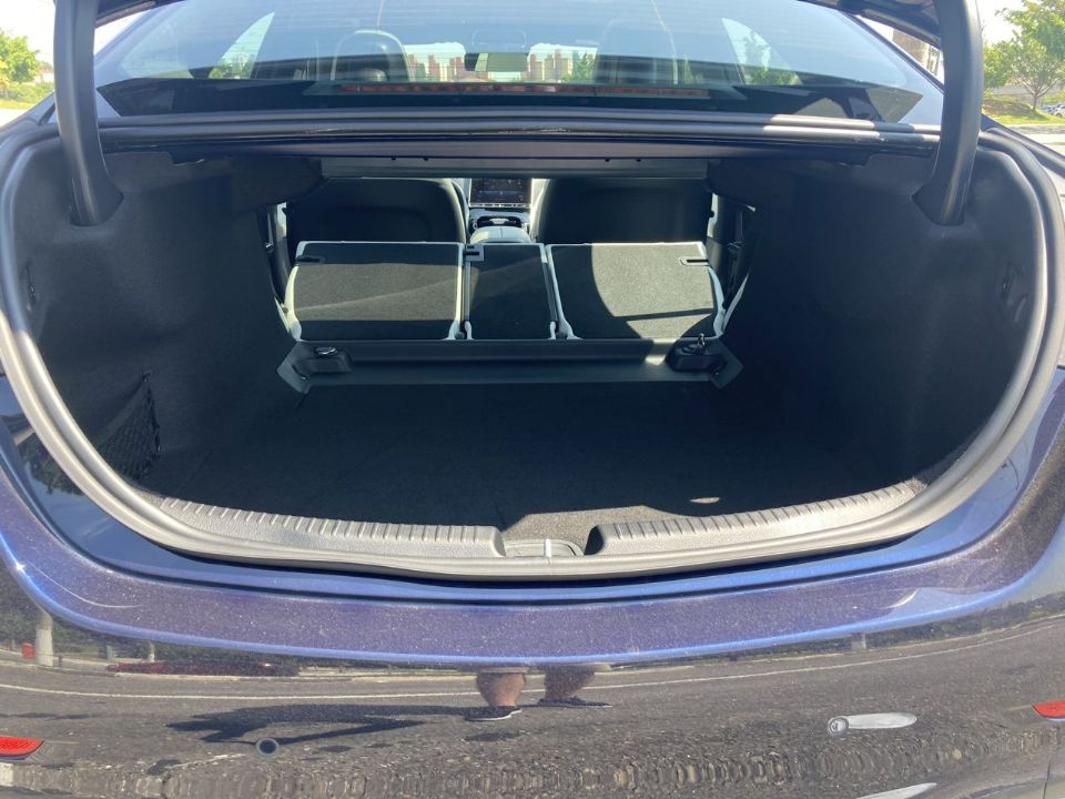 Mercedes-Benz�Classe C 2022 - porta-malas