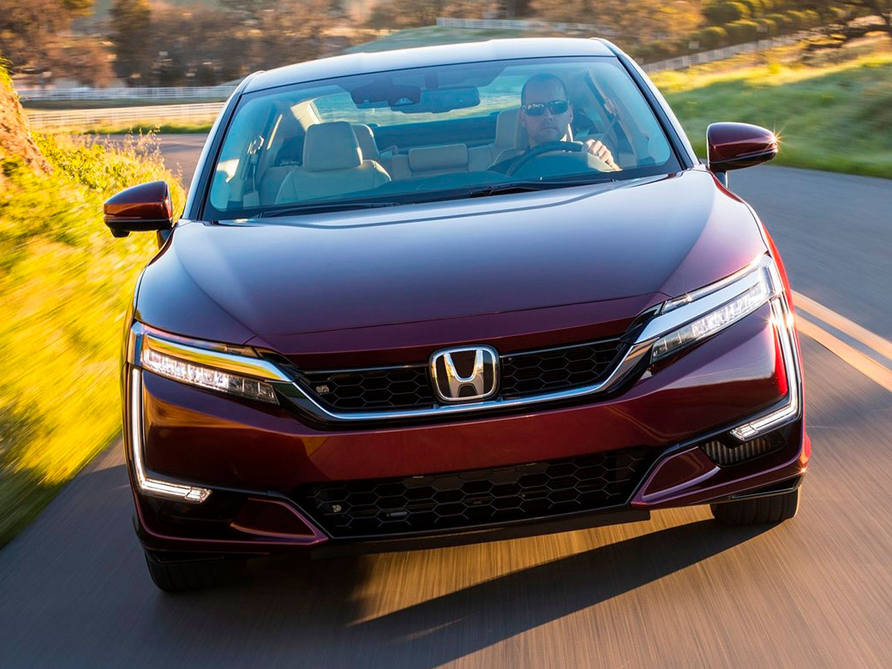 Honda Clarity Fuel Cell: uso do hidrognio deve ganhar fora na estratgia da marca