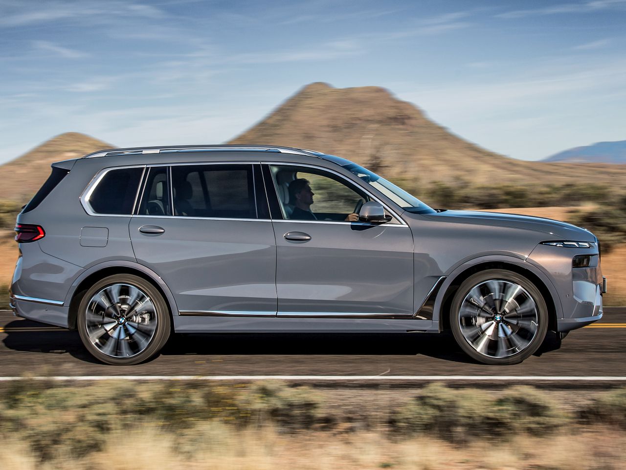 BMW�X7 2023 - lateral