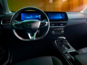 Chevrolet Tracker inaugura interior bem mais moderno na China