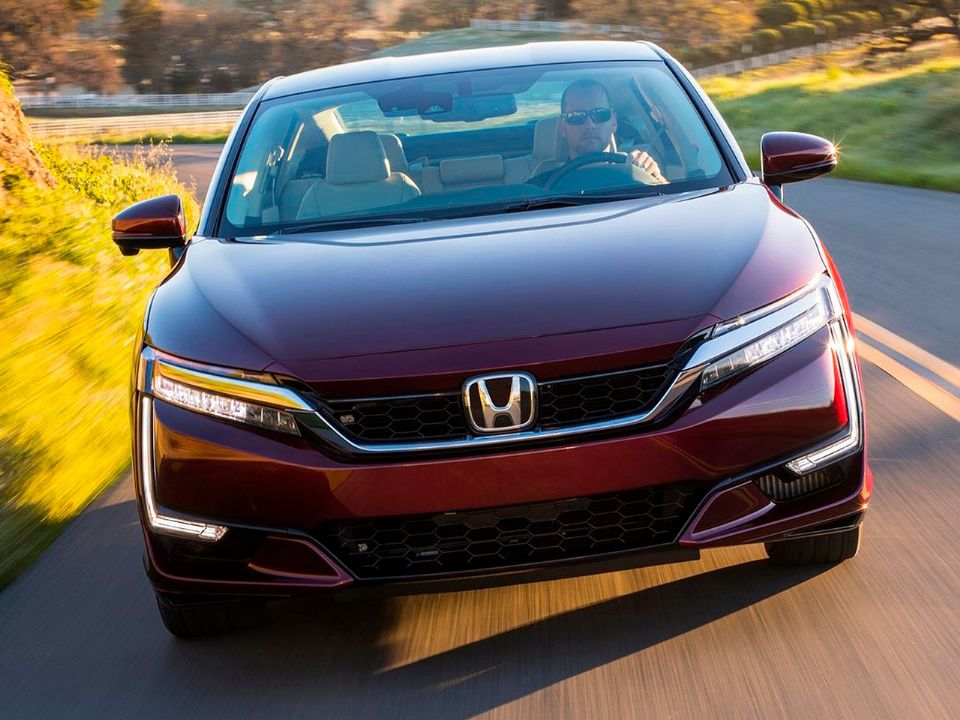 Honda Clarity Fuel Cell: uso do hidrogênio deve ganhar força na estratégia da marca