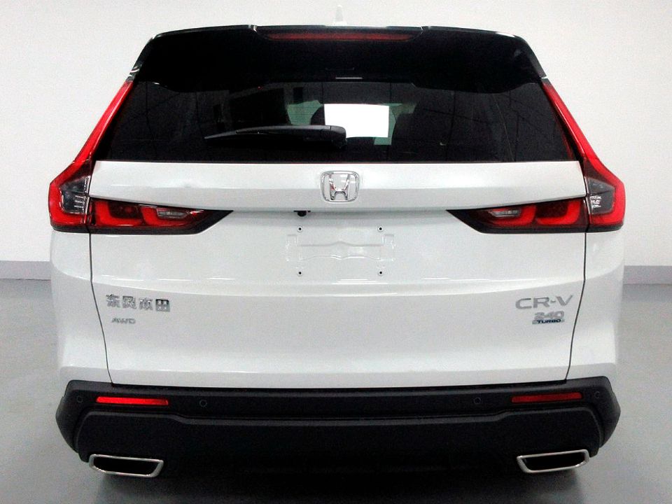 Imagens vazadas na China antecipam a nova geração do Honda CR-V