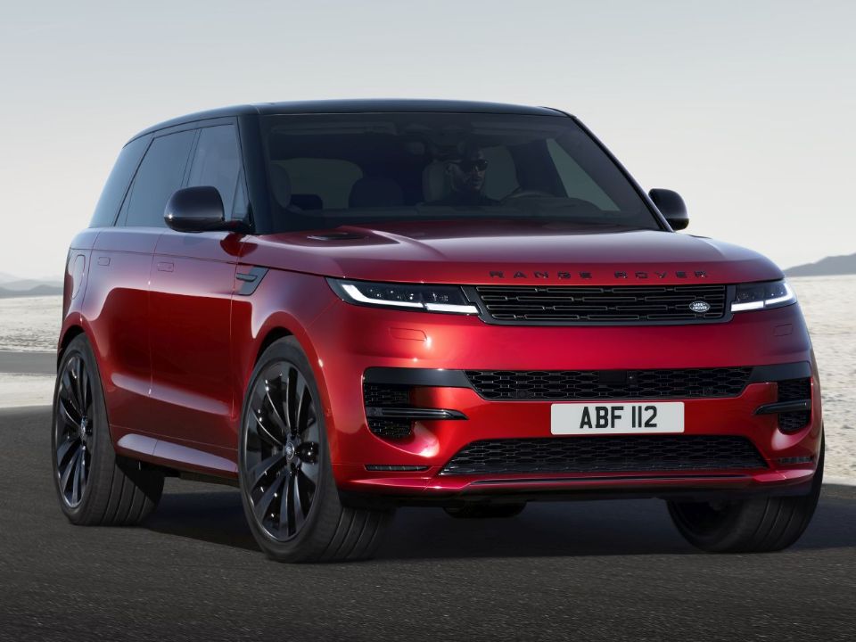 Land RoverRange Rover Sport 2023 - ngulo frontal