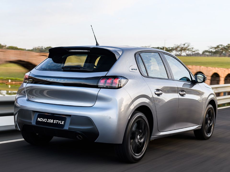 Peugeot�208 2023 - �ngulo traseiro