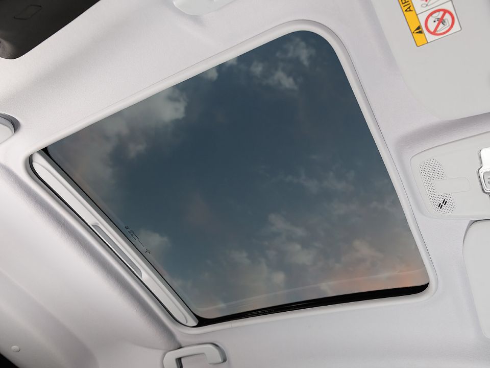 Peugeot�208 2023 - outros