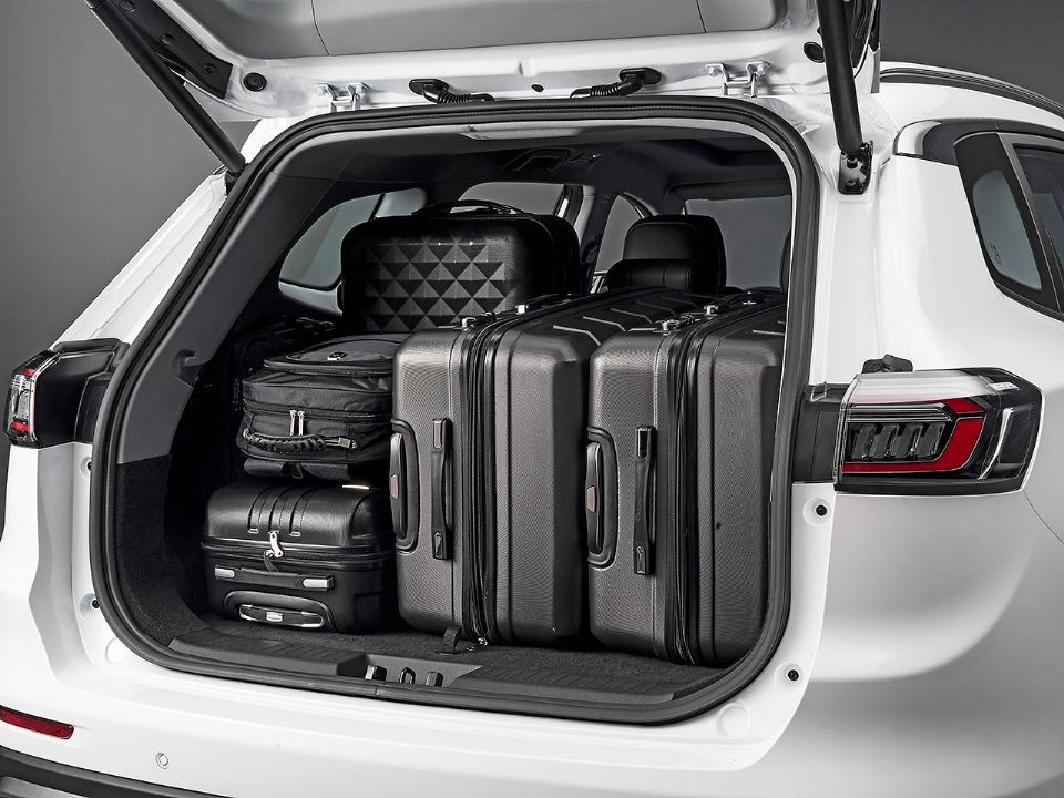 SUV tem capacidade para 889 litros de bagagem