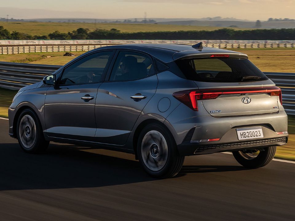 Hyundai�HB20 2023 - �ngulo traseiro