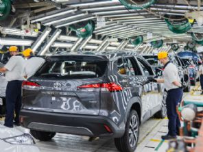 Fábrica da Toyota em Sorocaba (SP) completa 10 anos e vai produzir novo SUV