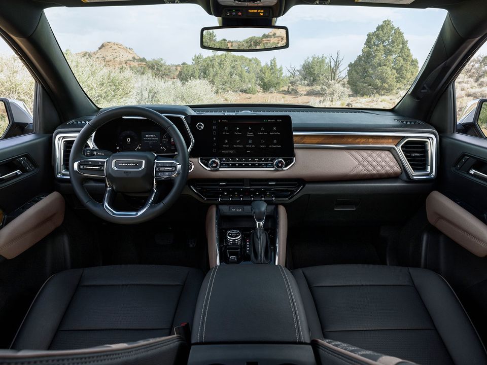 Interior da nova GMC Canyon aposta em ares mais sofisticados