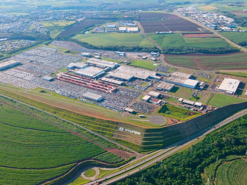 Imagem aérea do complexo industrial da Hyundai Motor Brasil em Piracicaba (SP)