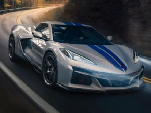 Corvette híbrido é o mais rápido na história do esportivo e pode até ''sair de fininho''