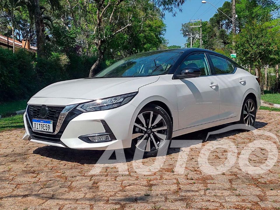 Nissan�Sentra 2023 - �ngulo frontal