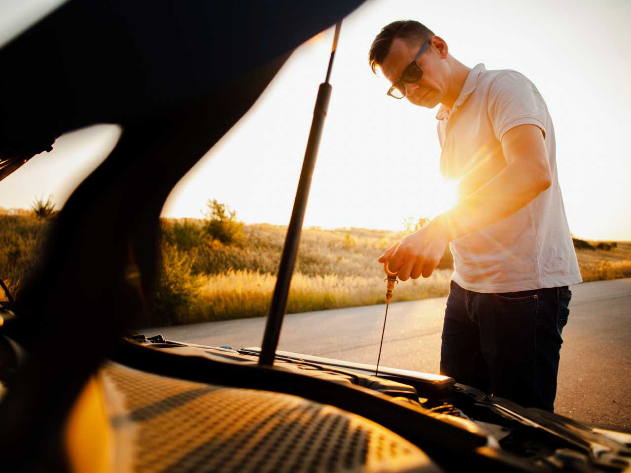 Com as altas temperaturas, a manutenção do carro exige uma série de cuidados para não ter problemas Com as altas temperaturas, a manutenção do carro exige uma série de cuidados para não ter problemas