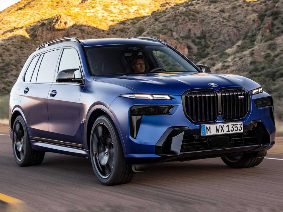 BMW X7 Dark Shadow