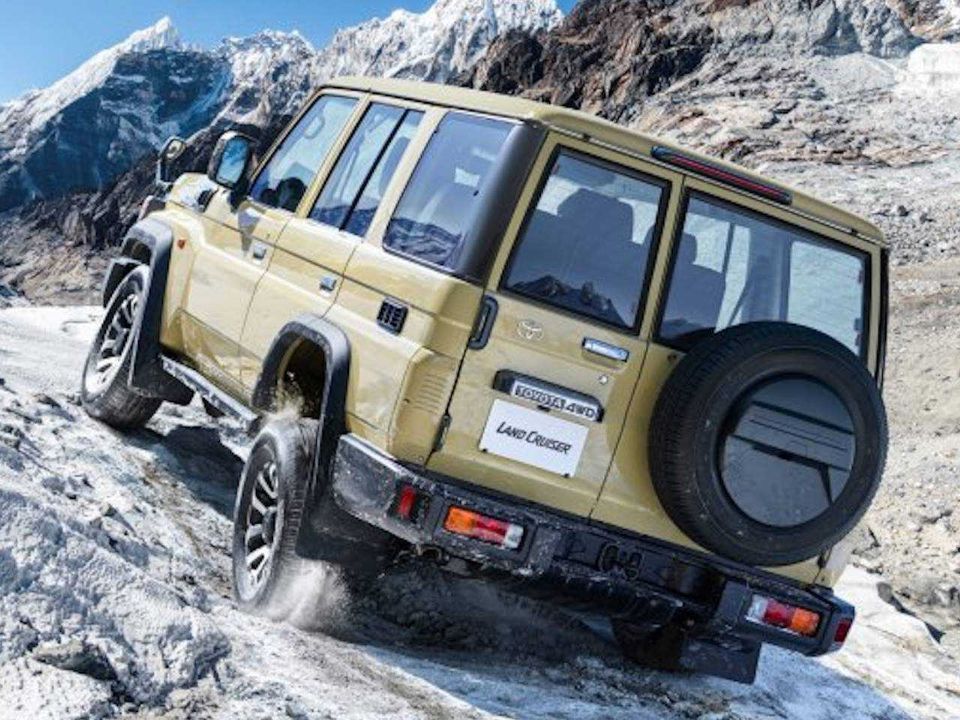 Toyota Land Cruiser 2024
