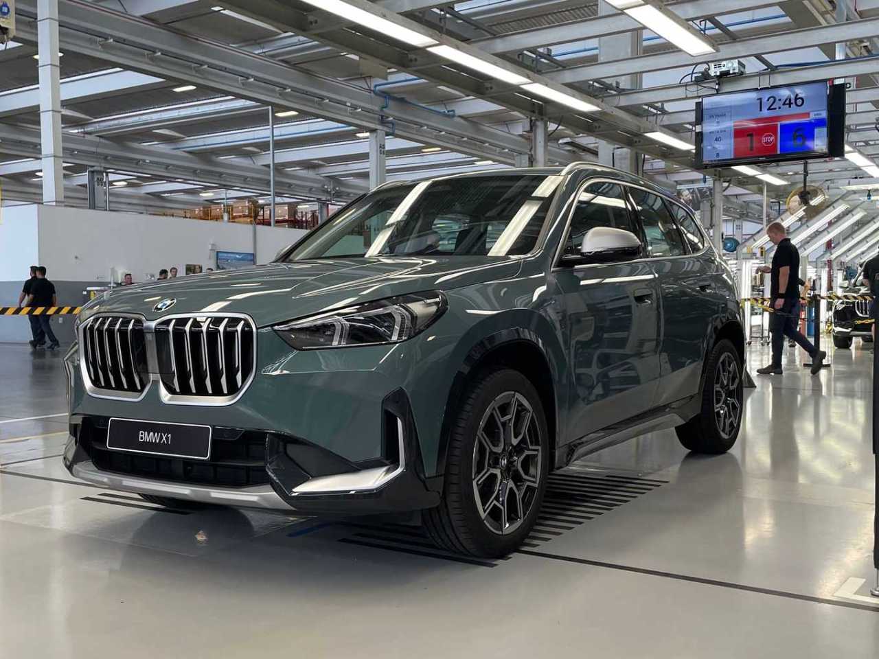 BMW X1 sai da linha de montagem em Araquari (SP), que dever produzir 11 mil unidades em 2024