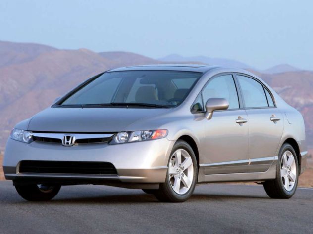 Honda Civic  o carro usado mais procurado na internet em fevereiro; veja ranking