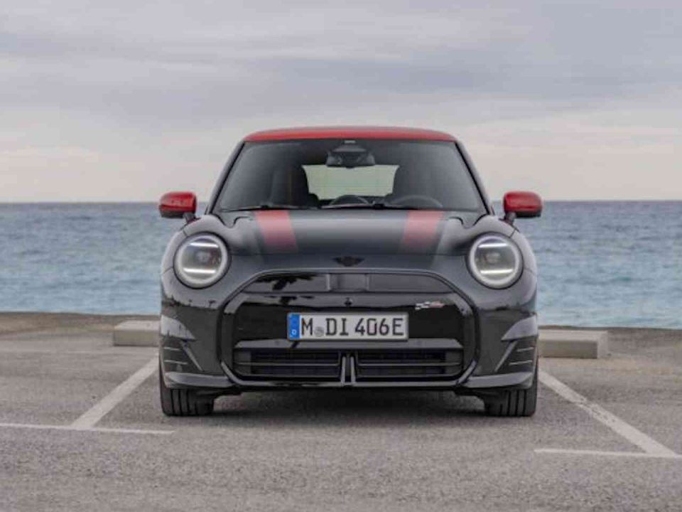 Mini�Electric 2024 - frente