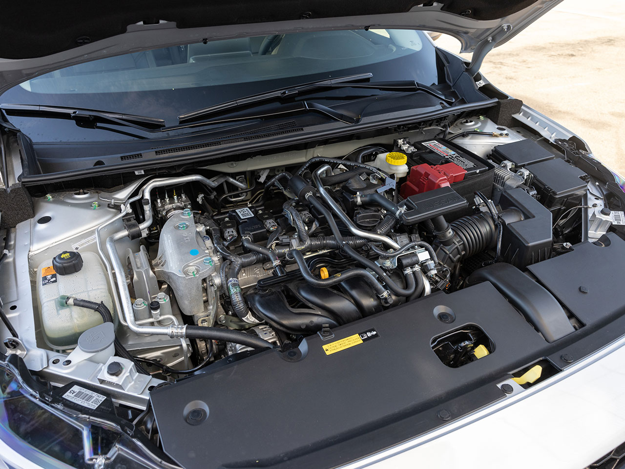 NissanSentra 2023 - motor