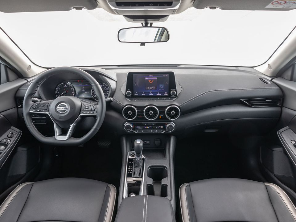 Nissan Sentra 2023