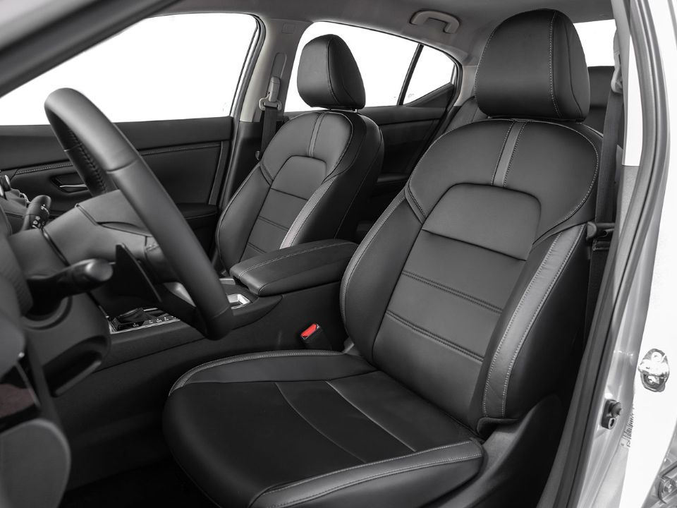 Nissan�Sentra 2023 - bancos dianteiros